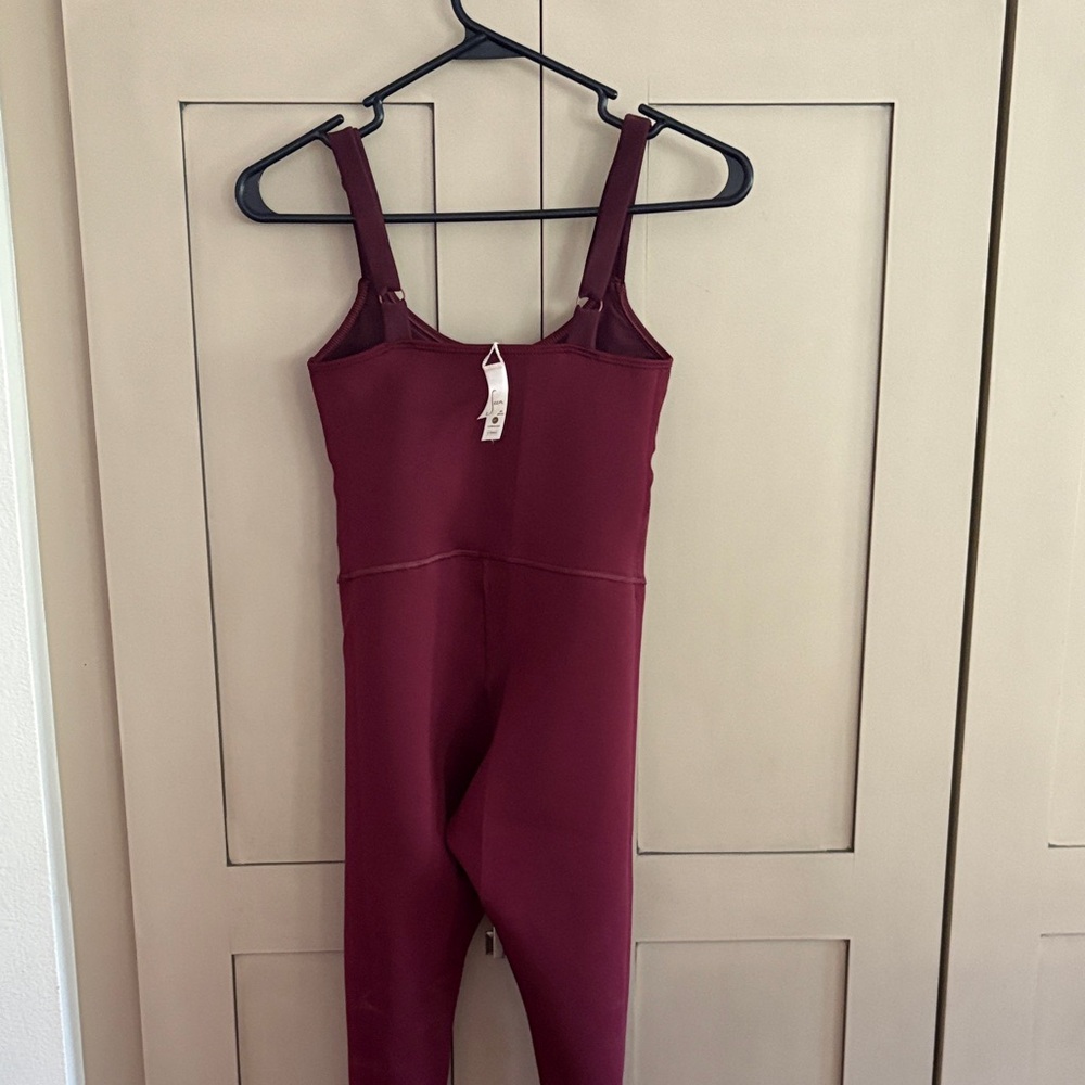 Seea Burgundy One Piece Swimsuit - Picture 2 of 4
